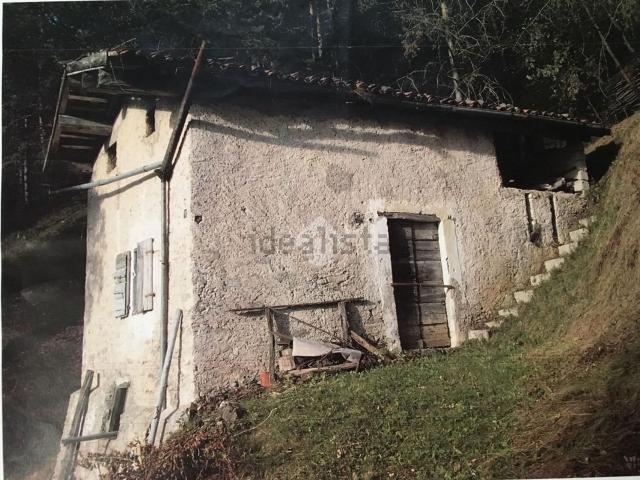 Rustico in vendita a Comunità Montana Parco Alto Garda bresciano, Magasa