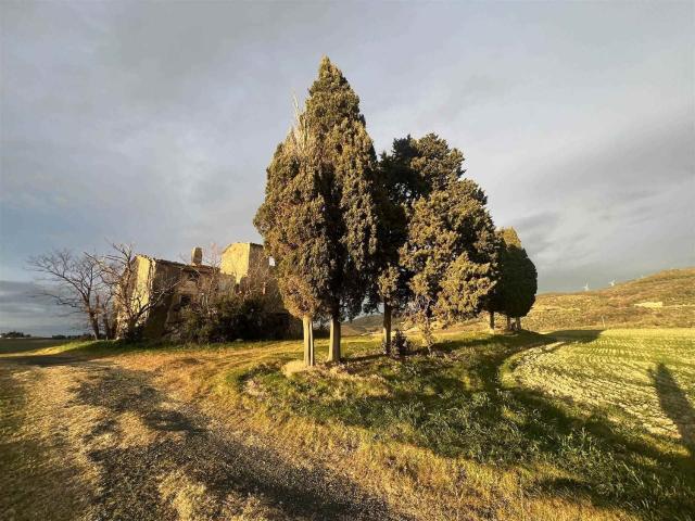 Rustico in vendita a Santa Luce, Toscana