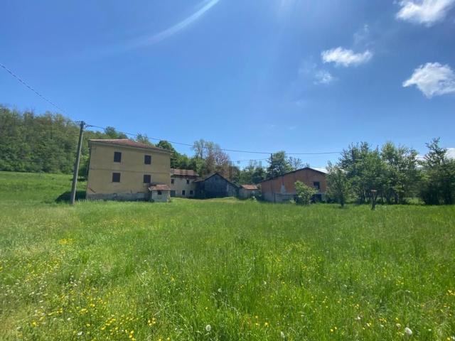 Rustico in vendita a Giusvalla, Liguria