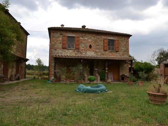 Rustico in vendita a Lucignano, Toscana