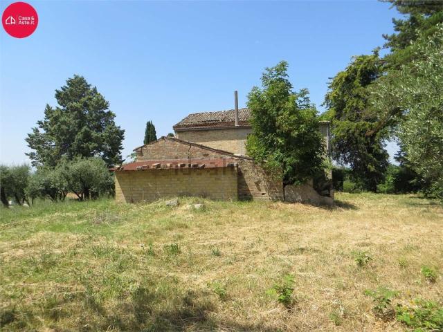 Rustico in vendita a Marche, Macerata