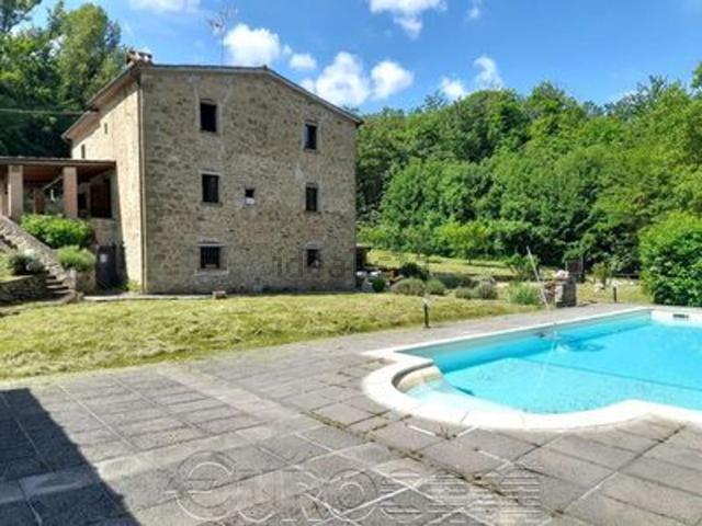 Rustico in vendita a Monte Santa Maria Tiberina, Umbria