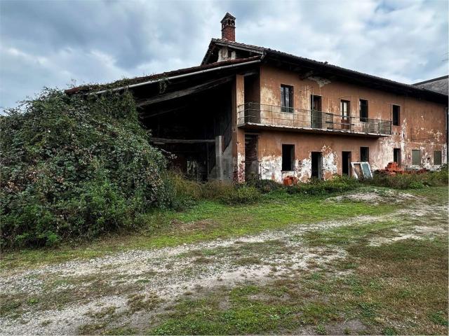 Rustico in vendita a Piemonte, Novara
