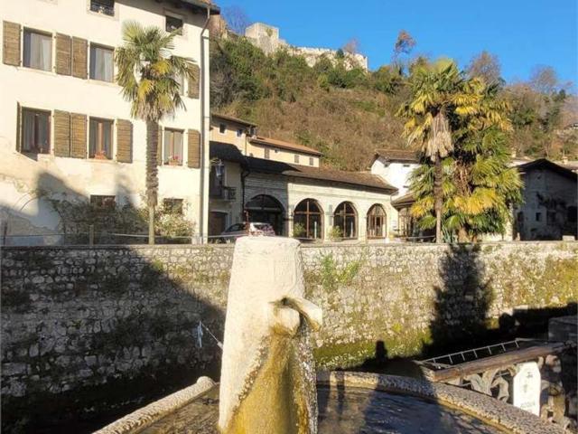 Rustico in vendita a Polcenigo, Friuli-Venezia Giulia