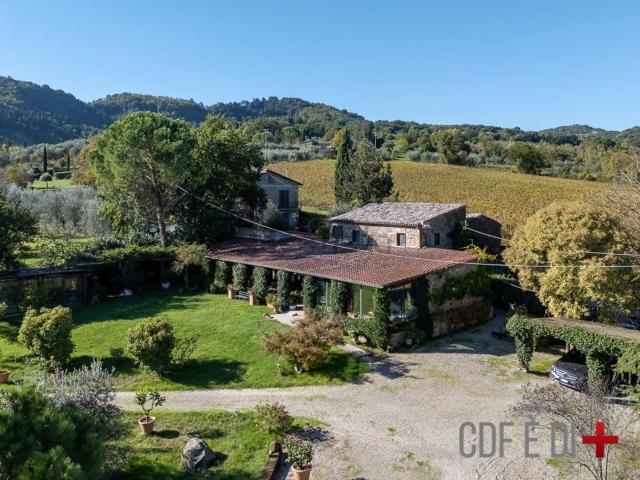 Rustico in vendita a Sferracavallo, Orvieto