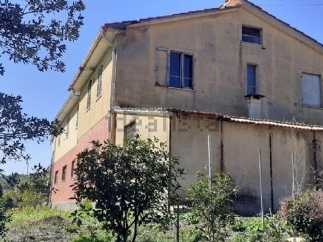 Rustico in vendita a Sant'Erminio, Cenerente