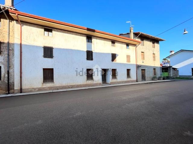 Rustico in vendita a Pozzo / Poç, Codroipo / Codroip