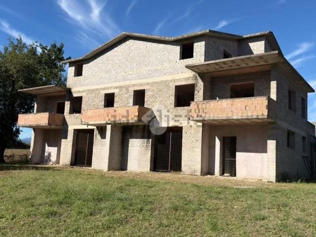 Rustico in vendita a San Vittore del Lazio, Frosinone