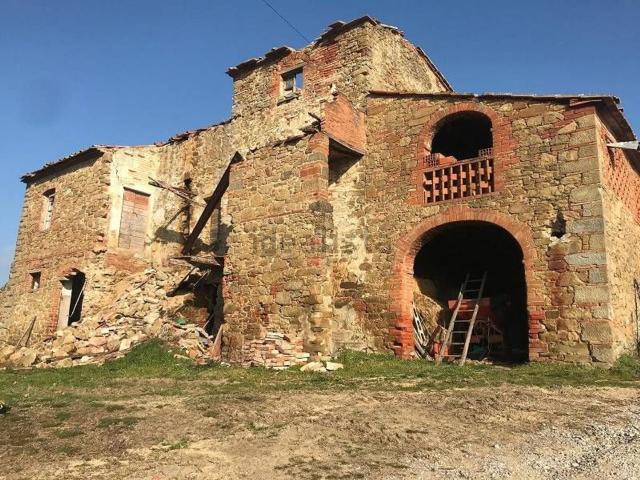 Rustico in vendita a Civitella in Val di Chiana, Ciggiano