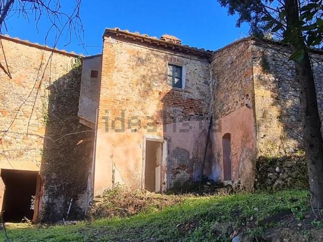 Rustico in vendita a Monteriggioni, Toscana