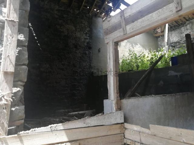 Rustico in vendita a Nicolosi, Sicilia