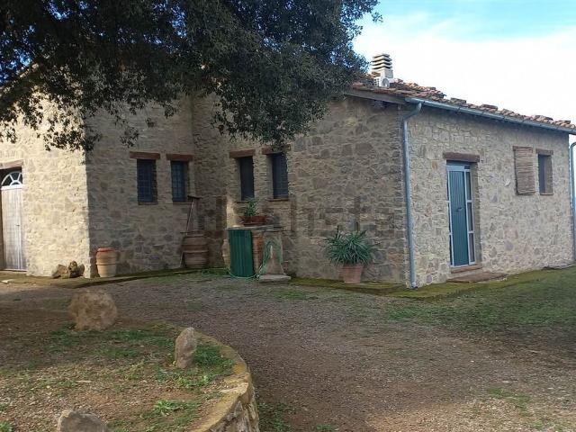Rustico in vendita a Scansano, Toscana