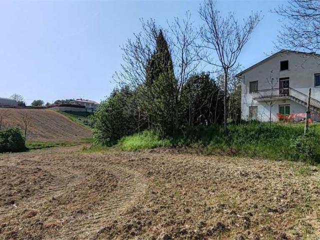 Rustico in vendita a Borgo Pintura, Marche