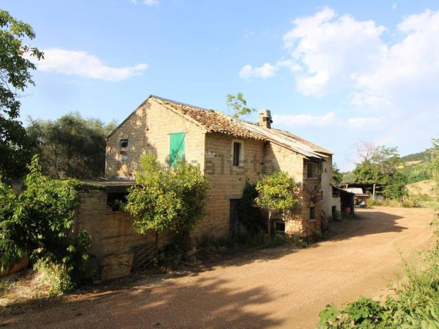 Rustico in vendita a Marche, Fermo