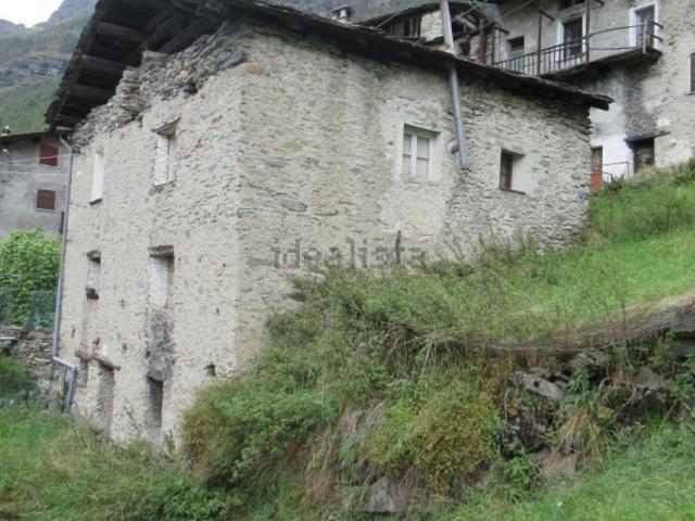 Rustico in vendita a Chiesa In Valmalenco, Lombardia