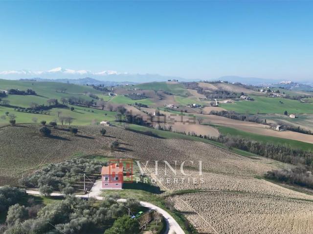 Rustico in vendita a Marche, Fermo