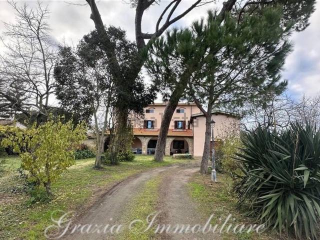 Rustico in vendita a Riparbella, Toscana