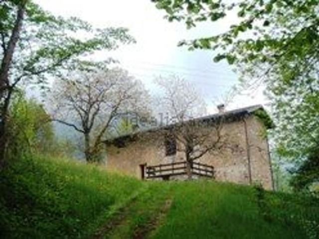 Rustico in vendita a Comunità Montana della Valle Brembana, Piazza Brembana
