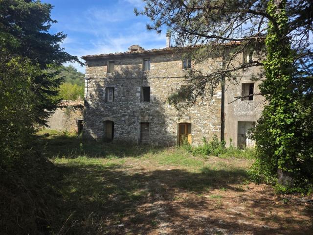 Rustico in vendita a Umbertide, Perugia