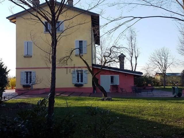 Rustico in vendita a Cognento, Modena