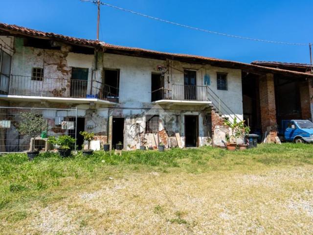 Rustico in vendita a Canova, Piemonte