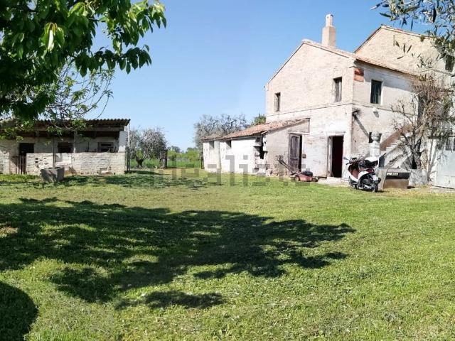 Rustico in vendita a Marche, Fermo