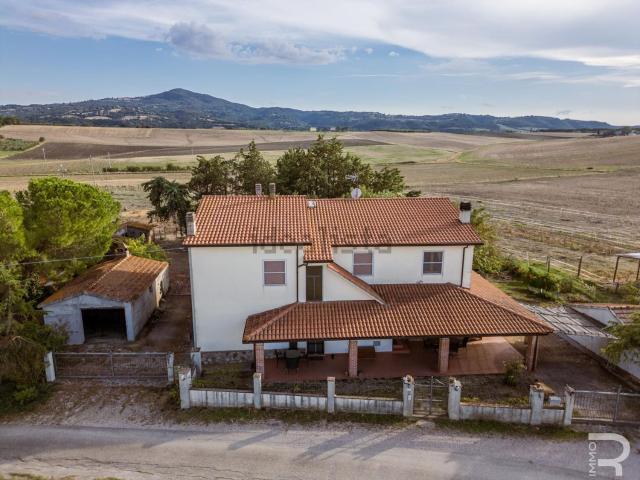 Rustico in vendita a Campagnatico, Grosseto