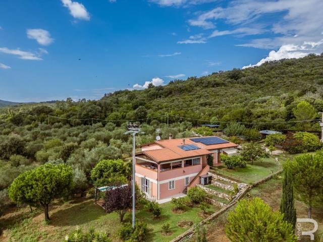 Rustico in vendita a Castiglione Della Pescaia, Toscana