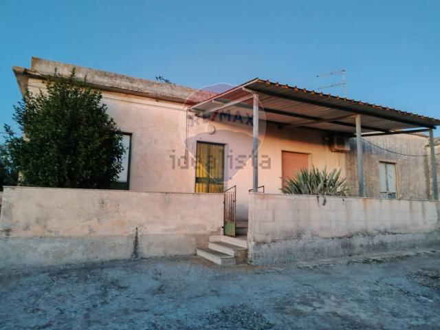 Rustico in vendita a Rosolini, Sicilia