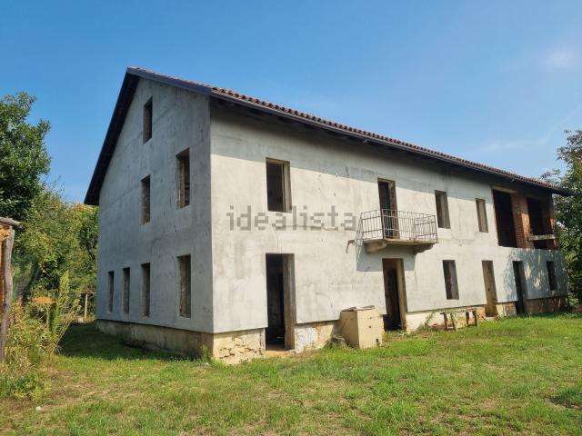 Rustico in vendita a Piemonte, Asti