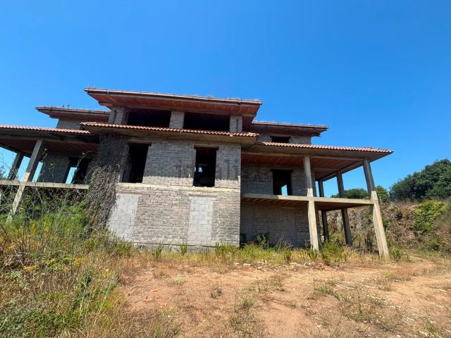 Rustico in vendita a Aprilia, Lazio