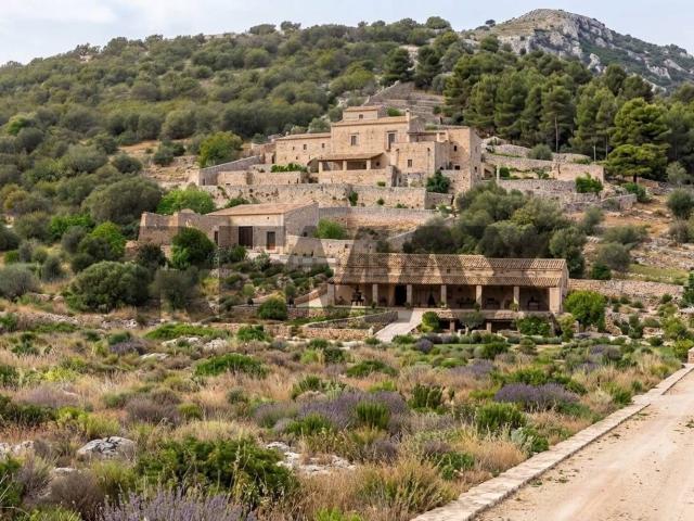 Rustico in vendita a Cappuccini, Ragusa