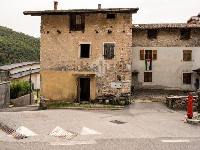 Rustico in vendita a Comunità della Vallagarina, Pomarolo