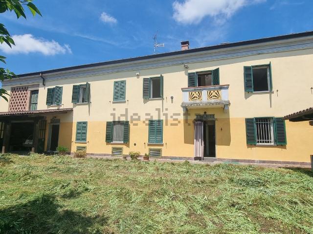Rustico in vendita a Piemonte, Asti