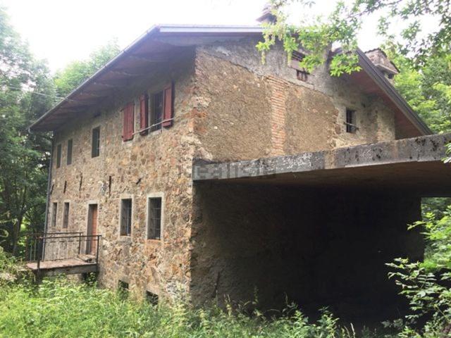 Rustico in vendita a Unione dei comuni del Frignano, Pievepelago