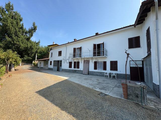 Rustico in vendita a Piemonte, Asti