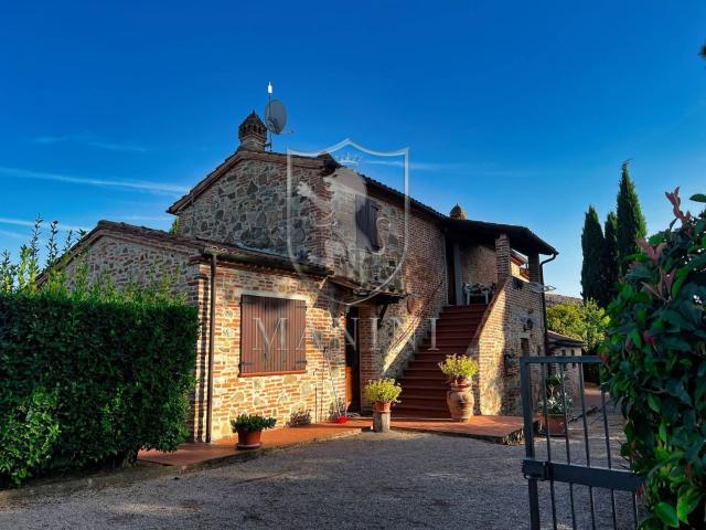 Rustico in vendita a Gioiella, Umbria