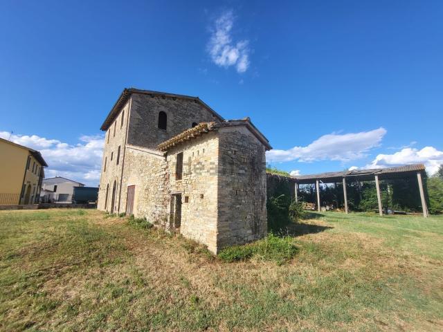 Rustico in vendita a Bevagna, Umbria
