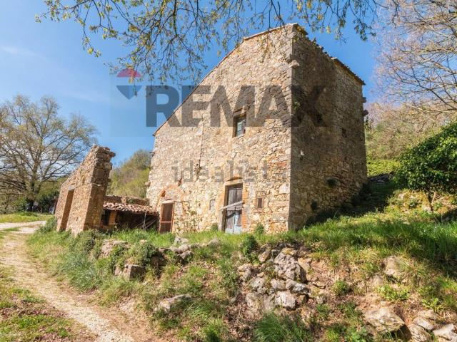 Rustico in vendita a Unione dei Comuni Montani Amiata Grossetana, Semproniano