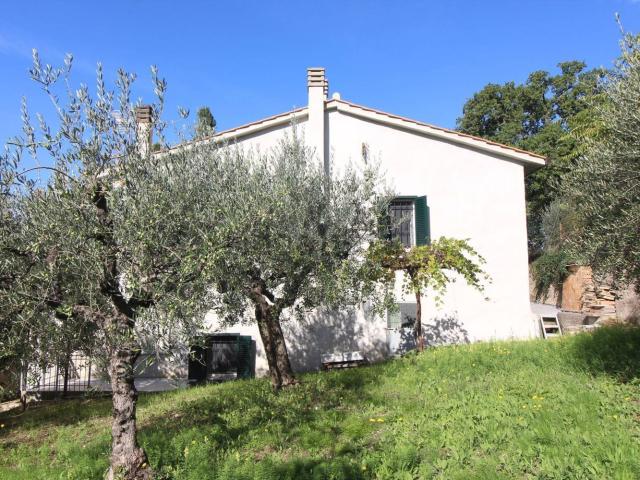 Rustico in vendita a Assisi, Umbria
