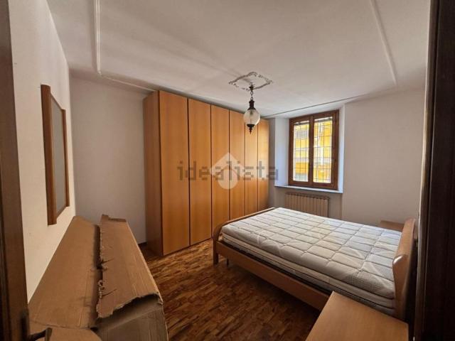 Rustico in vendita a Rova, Gazzaniga