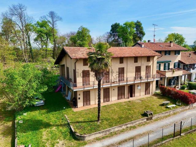 Rustico in vendita a Revislate, Novara