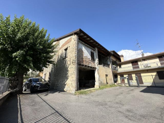 Rustico in vendita a Paratico, Lombardia