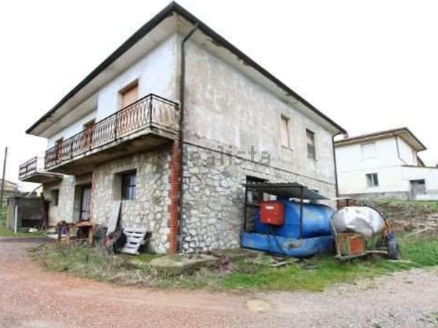 Rustico in vendita a Crespina Lorenzana, Lorenzana
