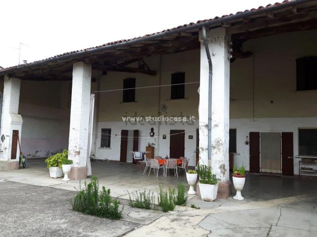 Rustico in vendita a Trescore Cremasco, Lombardia