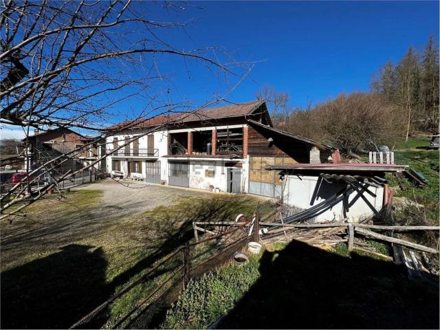 Rustico in vendita a Mondrossa, Monale