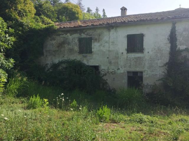Rustico in vendita a Taverna, Montescudo