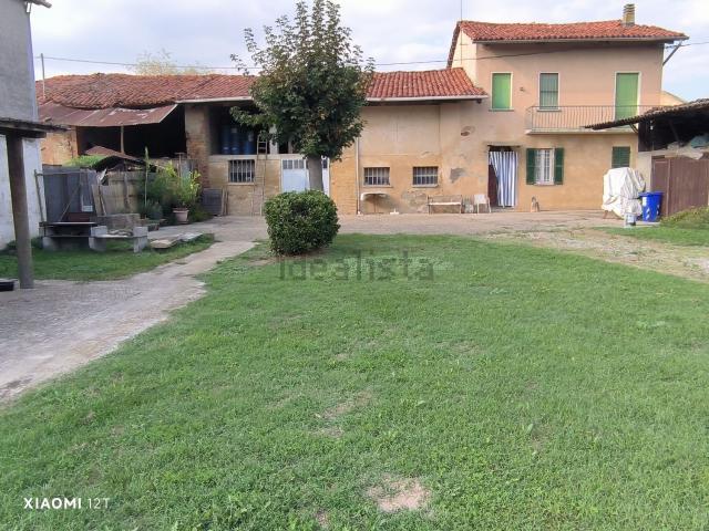 Rustico in vendita a San Giovanni, Riva Presso Chieri
