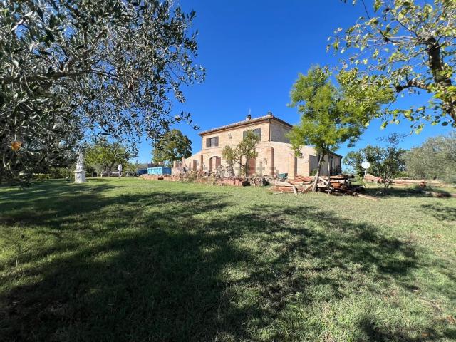 Rustico in vendita a San Pietro, Montegridolfo