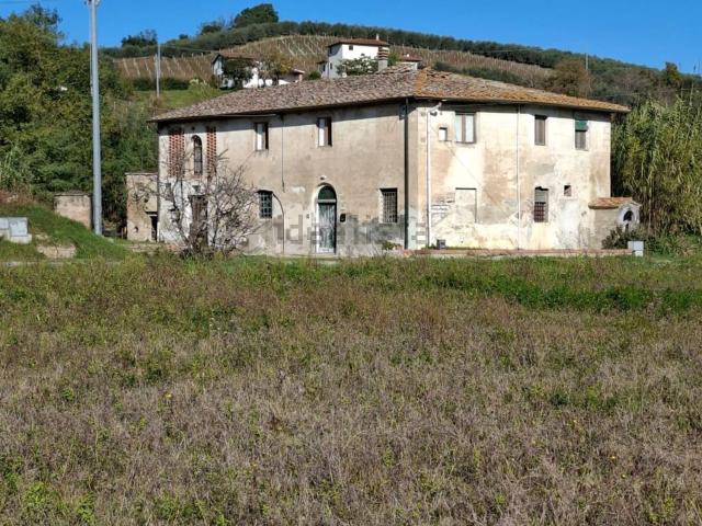 Rustico in vendita a Unione dei Comuni Circondario dell'Empolese Valdelsa, Castelfiorentino